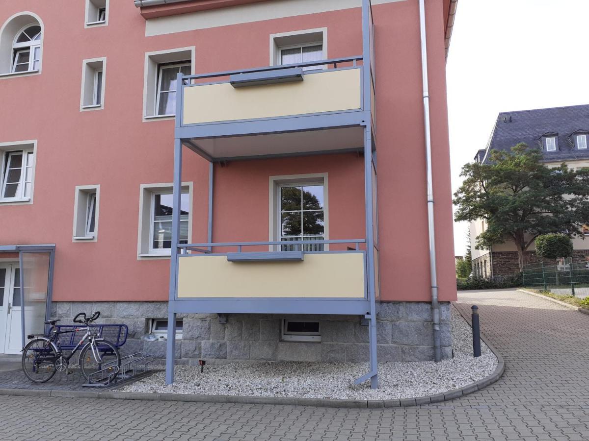 Oelsnitz  Ferienwohnung - August-Bebel-Str. 19 מראה חיצוני תמונה